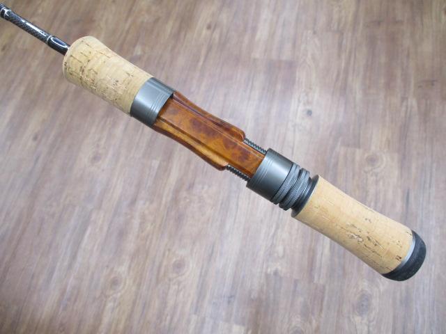 トラウティンスピンリアルフレックス TRF-49