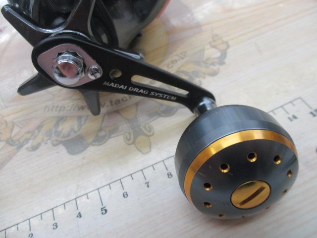 600 マダイ 中古釣具 マダイスペシャル リール 電動リール 2013 電動