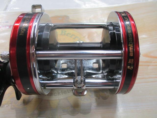 7000 レッド