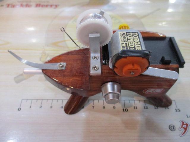 疾風ワカサギ電動リール