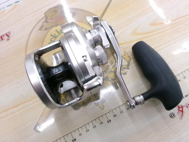 17オシアジガー 2000NRHG｜＠ベリーネット 日本最大新品中古釣具WEB