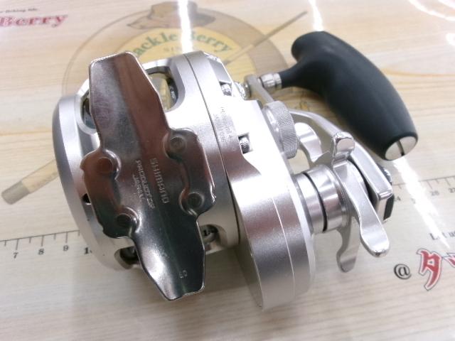17オシアジガー 2000NRHG｜＠ベリーネット 日本最大新品中古釣具WEB