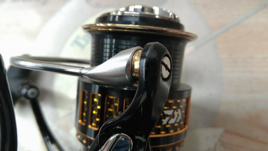 17モアザンLBD 2510PE｜＠ベリーネット 日本最大新品中古釣具WEBショップ