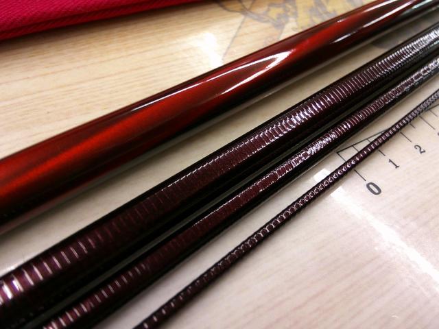 紅月 12