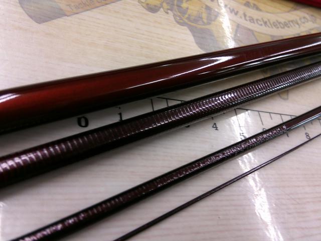 紅月 12