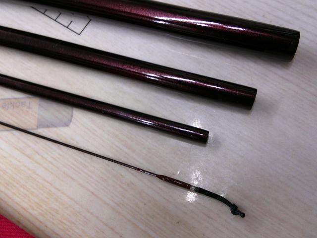 紅月 12