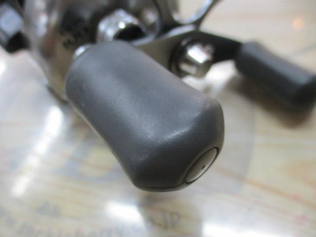 アクシス 100