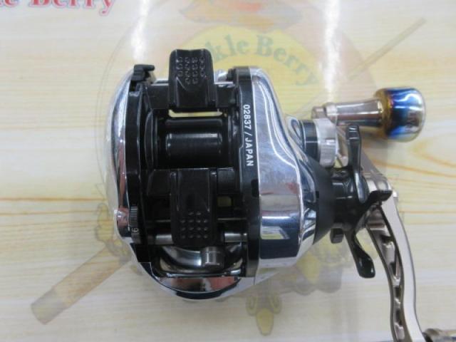 12アンタレスHG RH｜＠ベリーネット 日本最大新品中古釣具WEBショップ