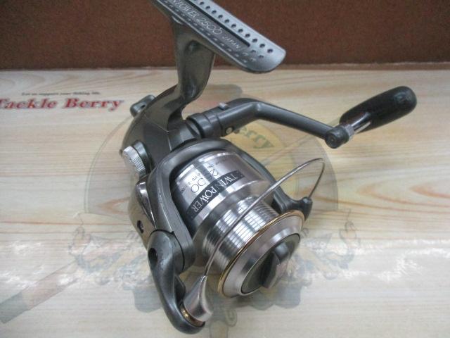02ツインパワー 2500｜＠ベリーネット 日本最大新品中古釣具WEBショップ