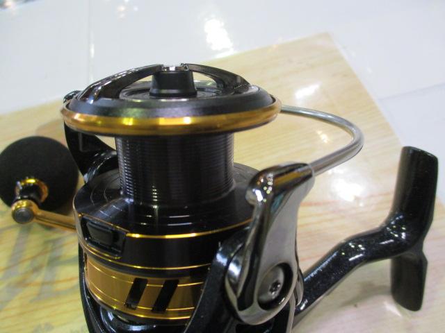 18レガリス LT4000D-CXH｜＠ベリーネット 日本最大新品中古釣具WEBショップ