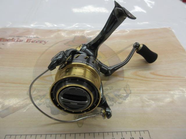 レボ ROCKET 2500S｜＠ベリーネット 日本最大新品中古釣具WEBショップ
