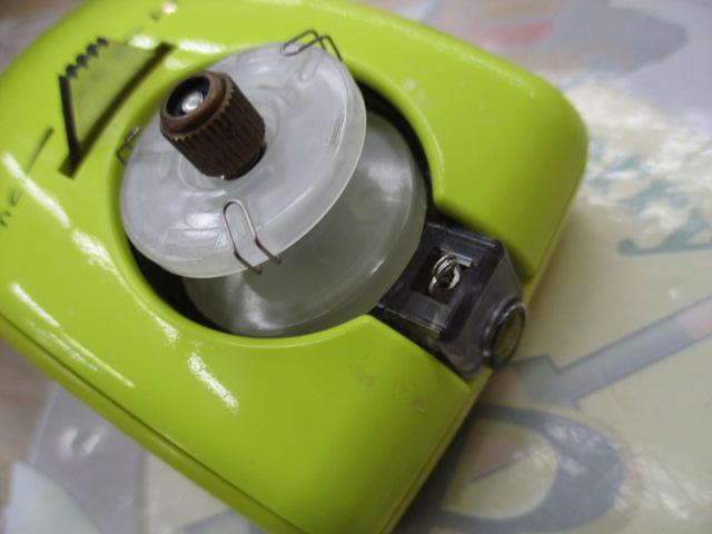 クリスティア ワカサギMR電動リール イエロー