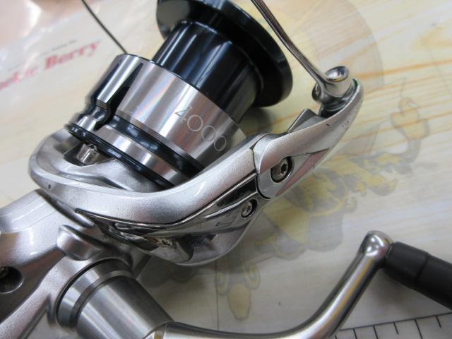 19ストラディック 4000｜＠ベリーネット 日本最大新品中古釣具WEBショップ