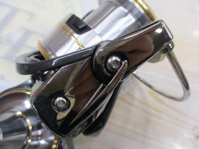 20ルビアス LT4000-CXH｜＠ベリーネット 日本最大新品中古釣具WEBショップ