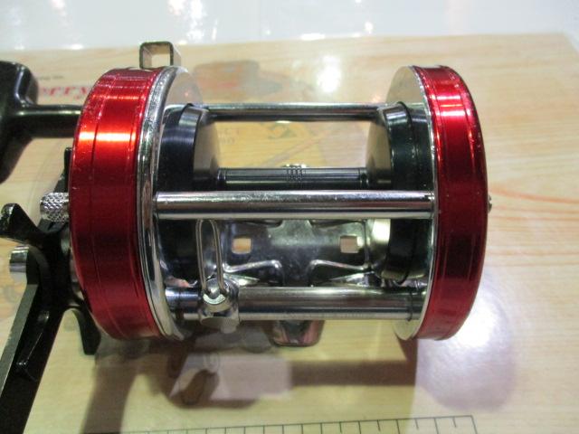 7000 レッド
