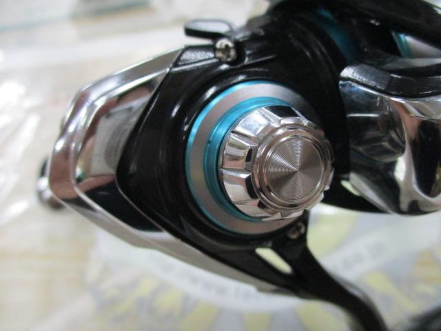 19エメラルダス LT3000S-CH-DH｜＠ベリーネット 日本最大新品中古釣具