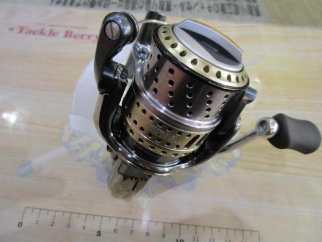 SHIMANOシマノ　07ステラC3000HG中古使用品 07ステラ C3000HG｜＠ベリーネット 日本最大新品中古釣具WEBショップ