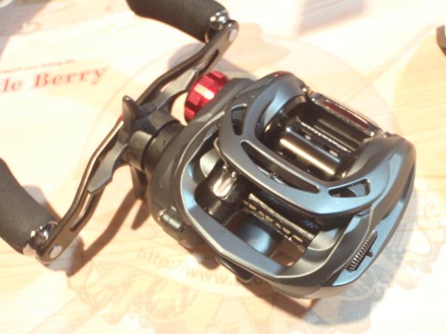 ダイワ キャタリナTW 100SH 未使用品 箱・説明書付 ベイトリール キャタリナ TW 100SH｜＠ベリーネット 日本最大新品中古釣具WEBショップ