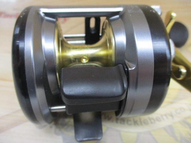 02アクシス 400F