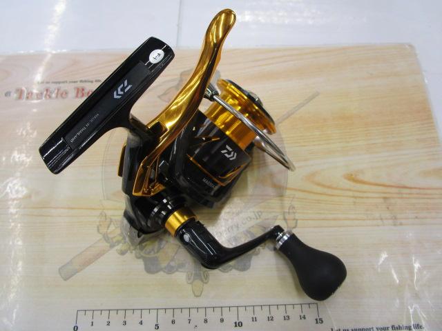 19ラグザス 2500H-LBD