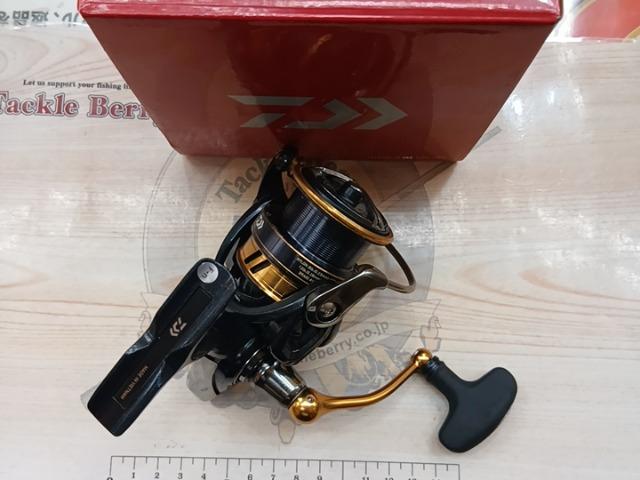 18レガリス LT3000-CXH｜＠ベリーネット 日本最大新品中古釣具WEBショップ