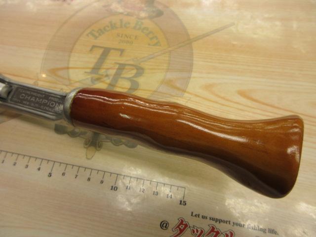 Champion グリップ フジ釣具ハンドカービングウッドハンドル（中古品） チャンピオングリップ｜＠ベリーネット 日本最大新品中古釣具WEBショップ