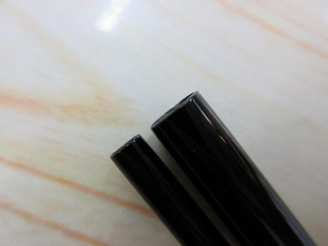 特作色華 9