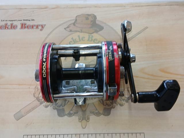7000 レッド