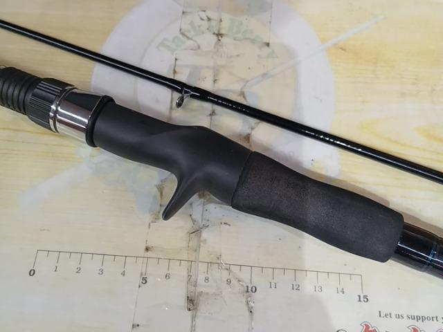 カレイV 小突180